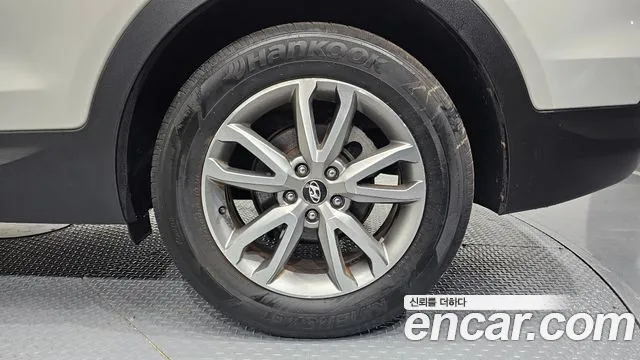 Hyundai Санта Фе 2013 thumb 2