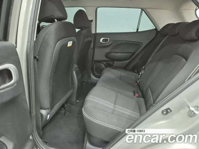 Hyundai Venue 2019 thumb 3