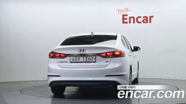 Hyundai Avante 2017 thumb 6