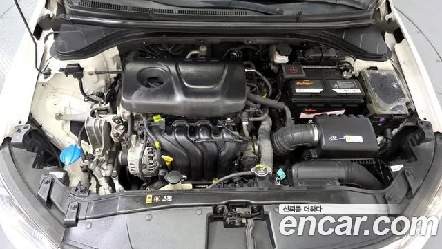 Hyundai Avante 2017 thumb 9