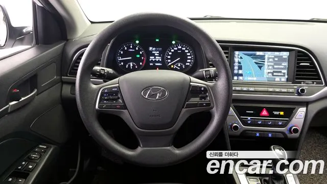 Hyundai Avante 2017 thumb 3