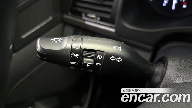 Hyundai Avante 2017 thumb 11