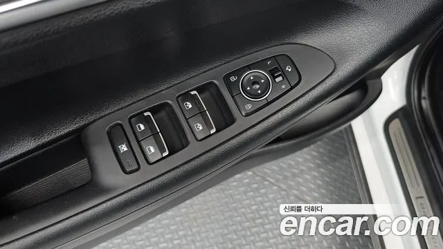Hyundai Grandeur 2019 thumb 8