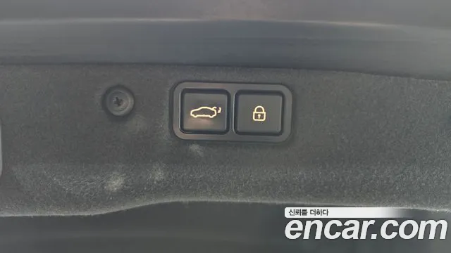 Hyundai Equus 2013 thumb 12