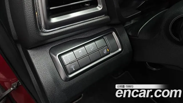 KGM Tivoli 2019 thumb 2