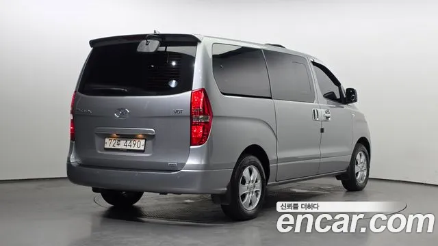 Hyundai Staria 2018 thumb 11