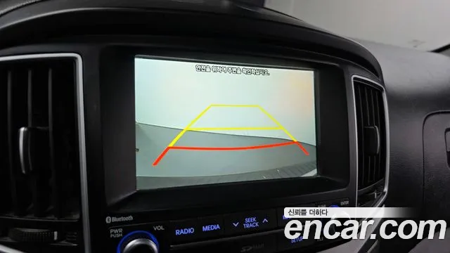 Hyundai Staria 2018 thumb 7