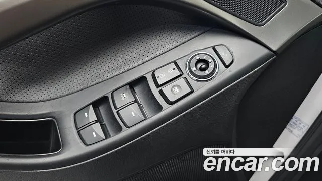Hyundai Avante 2013 thumb 4