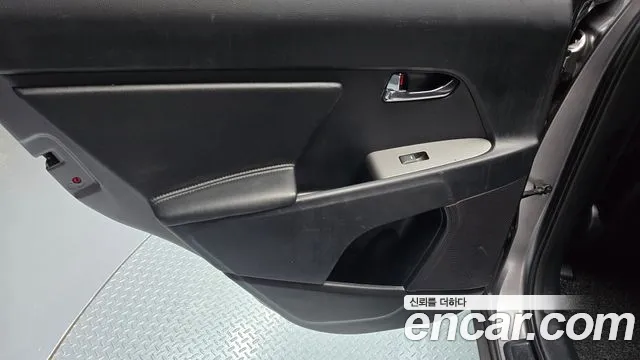 Kia Sportage 2014 thumb 9