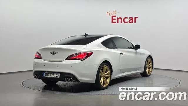 Hyundai Genesis 2010 thumb 11