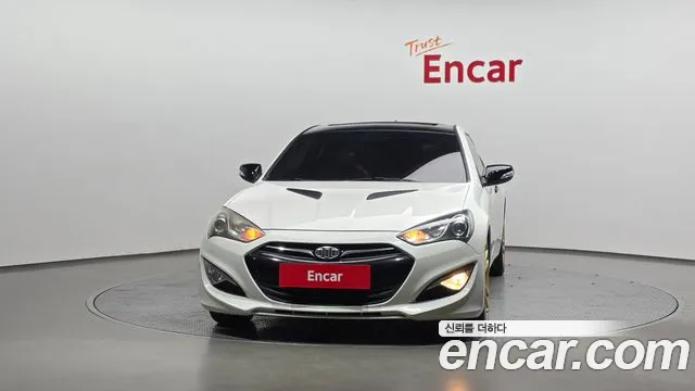 Hyundai Genesis 2010 thumb 4