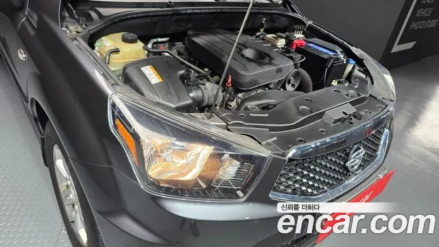 KGM Korando 2013 thumb 4