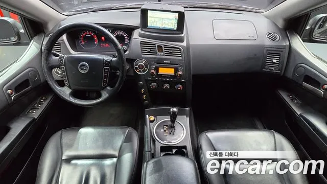 KGM Korando 2013 thumb 9