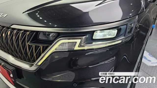 Kia Carnival 2022 thumb 7