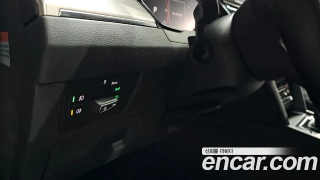 Volkswagen Passat GT 2021 thumb 5
