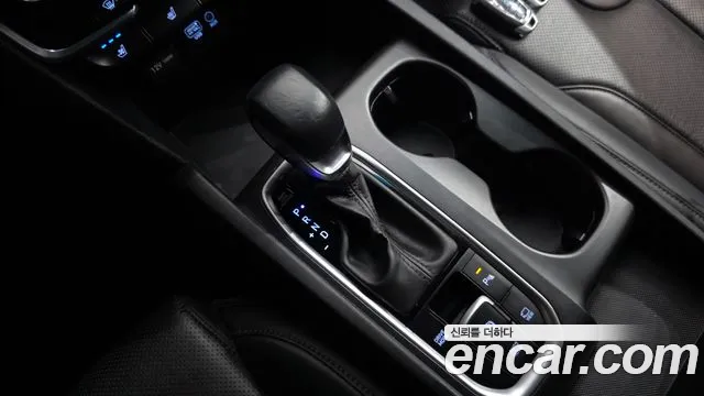Hyundai Santa Fe 2020 thumb 7