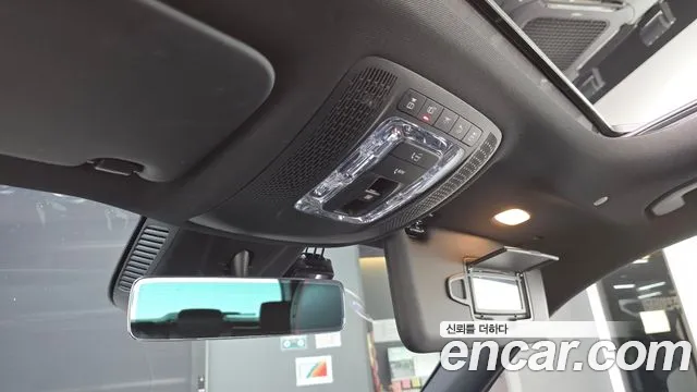 Mercedes-Benz GLB 2021 thumb 12