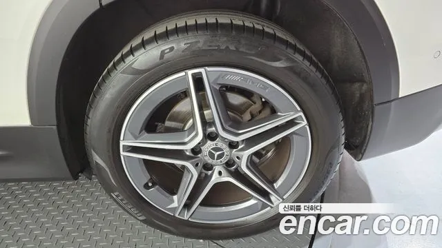 Mercedes-Benz GLB 2021 thumb 4
