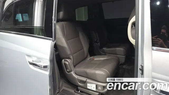 Honda Odyssey 2013 thumb 7