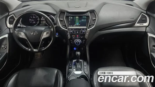 Hyundai Santafe 2016 thumb 8