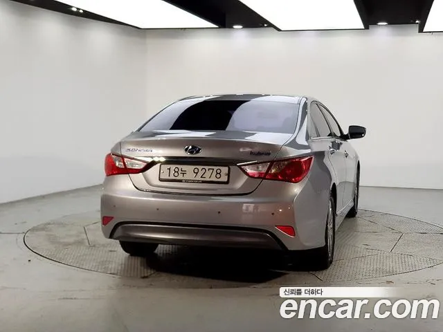 Hyundai Hybrid 2014 thumb 6