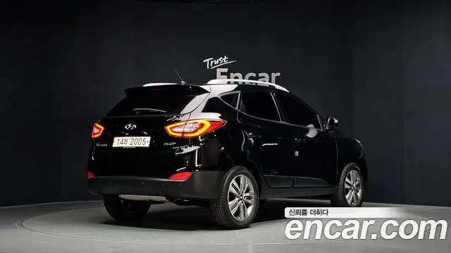 Hyundai Tucson 2013 thumb 12
