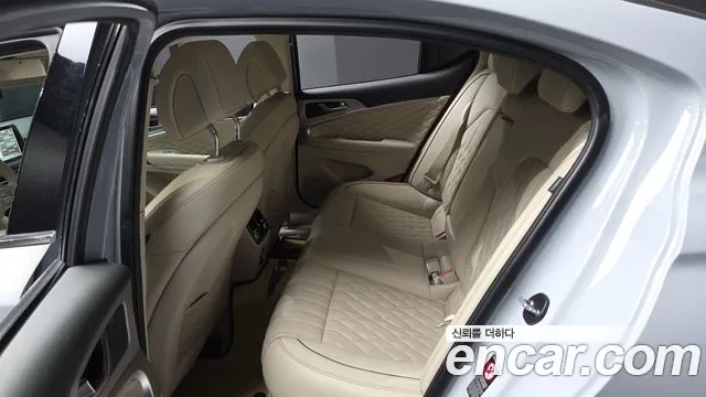 Genesis G70 2019 thumb 8