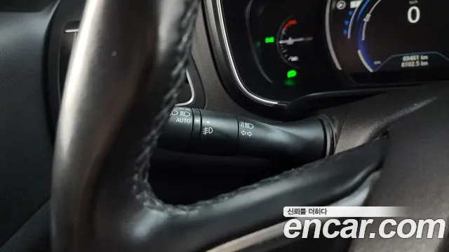 Renault QM6 2018 thumb 12