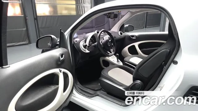 Smart Coupe 2015 thumb 5