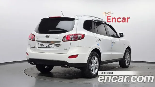Hyundai Санта Фе 2010 thumb 2