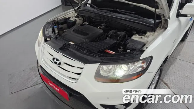 Hyundai Санта Фе 2010 thumb 6