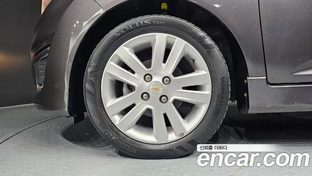 Chevrolet Spark 2015 thumb 2
