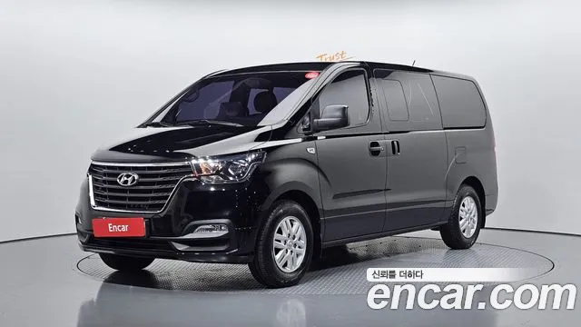 Hyundai Staria 2018 thumb 11