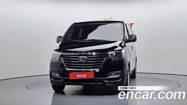 Hyundai Staria 2018 thumb 12