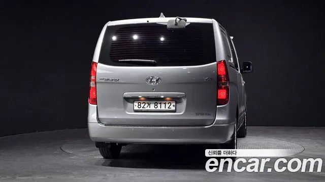 Hyundai Staria 2016 thumb 8