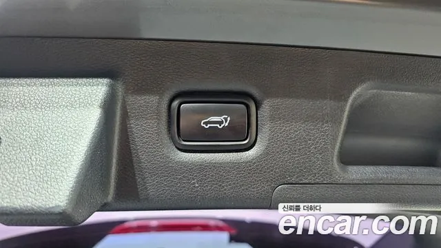 Hyundai Santa Fe 2018 thumb 10