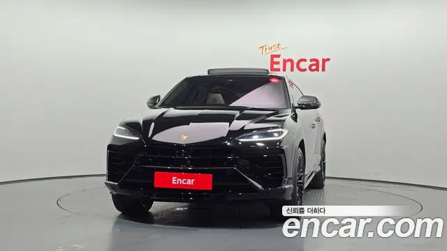 Lamborghini Urus 2025 thumb 6