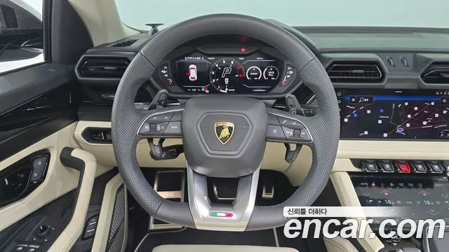 Lamborghini Urus 2025 thumb 8