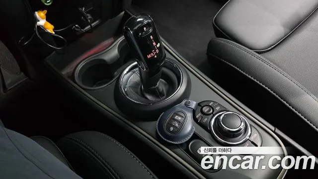 Mini Cooper Countryman 2024 thumb 9