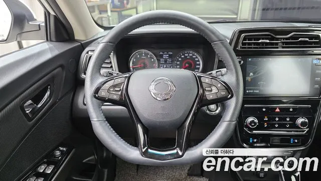 KGM Tivoli 2020 thumb 3
