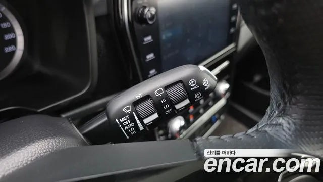 KGM Tivoli 2020 thumb 6