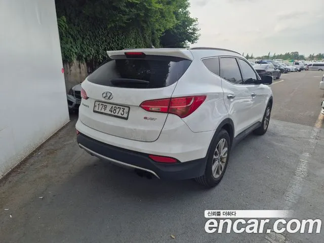 Hyundai DM 2013 thumb 9