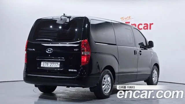 Hyundai Staria 2019 thumb 11