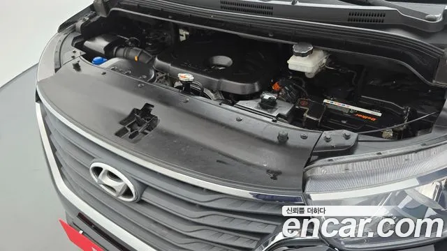 Hyundai Staria 2019 thumb 5