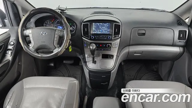 Hyundai Staria 2019 thumb 9