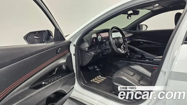 Hyundai Elantra 2020 thumb 4