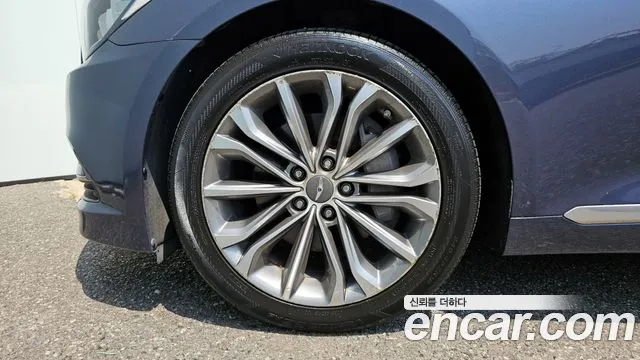Hyundai Genesis 2015 thumb 2