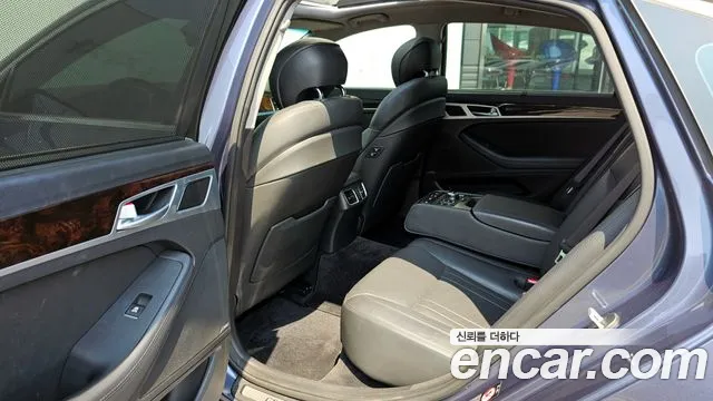 Hyundai Genesis 2015 thumb 11