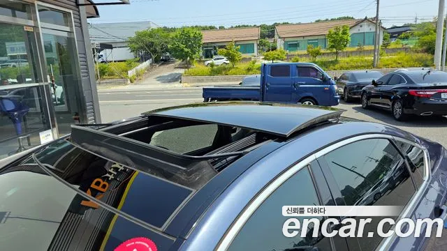 Hyundai Genesis 2015 thumb 6