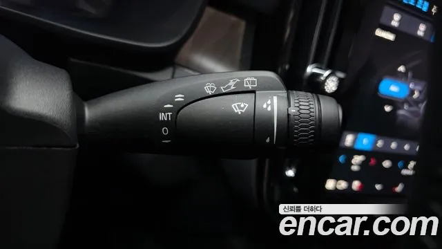 Volvo XC40 Recharge 2024 thumb 2